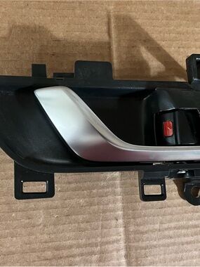 2018-2022 Honda Accord Passenger Rear Interior Door Handle OEM